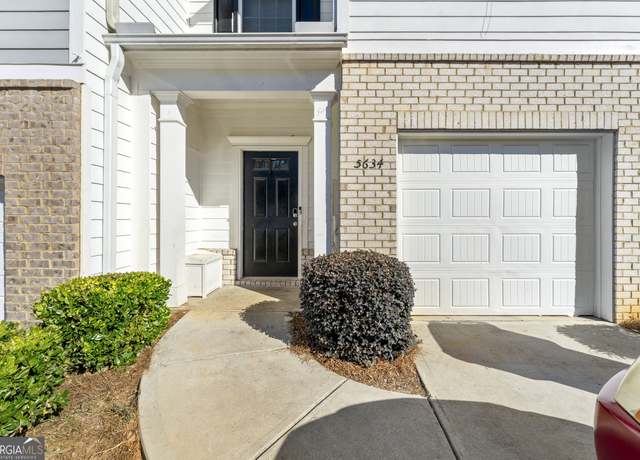 Property at 5634 Union Pointe Dr, Union City, GA 30291, 3 beds, 2.5 baths