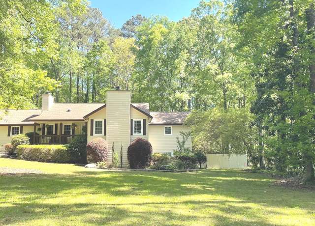 Property at 15 Perthshire Dr, Peachtree City, GA 30269, 4 beds, 3.5 baths