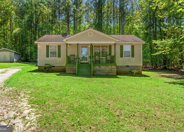 Property at 1521 Washington Hwy, Union Point, GA 30669, 3 beds, 2 baths