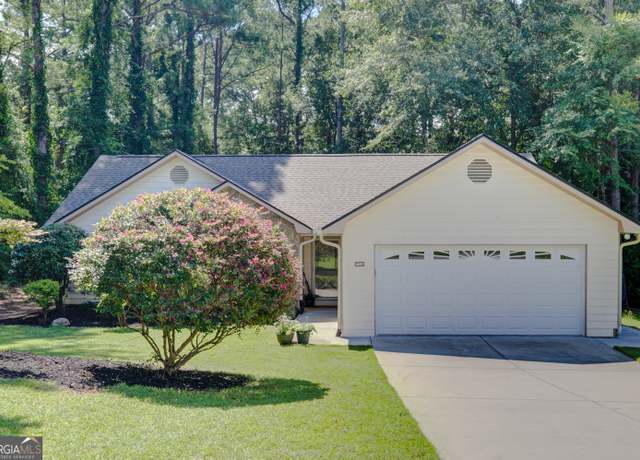 Property at 711 Redwood Park, Peachtree City, GA 30269, 3 beds, 2 baths
