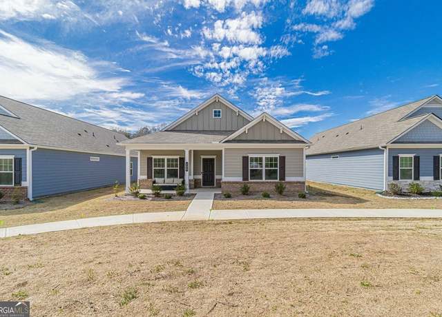 Property at 208 N Dogwood St, Villa Rica, GA 30180, 3 beds, 2 baths