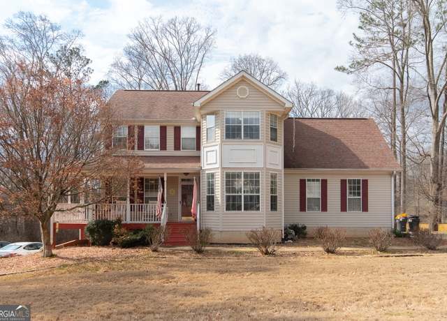 Property at 160 Crescent Cir, Newnan, GA 30265, 4 beds, 3.5 baths