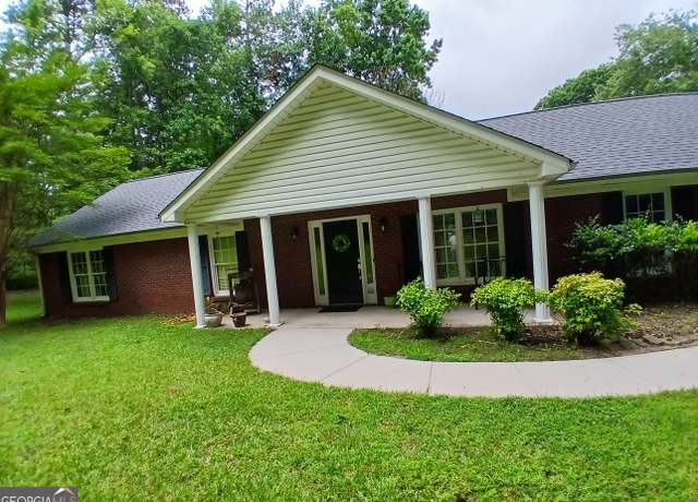 Property at 920 Courthouse Rd, Temple, GA 30179, 3 beds, 2 baths