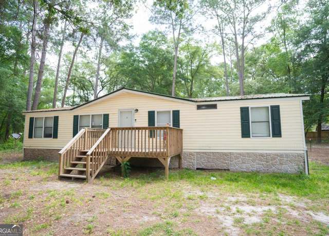 Property at 5012 Wisteria Rd, Blackshear, GA 31516, 4 beds, 3 baths