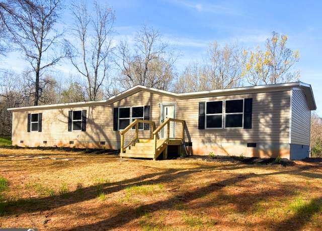 Property at 832 Stone Stewart Rd, Hull, GA 30646, 4 beds, 2 baths