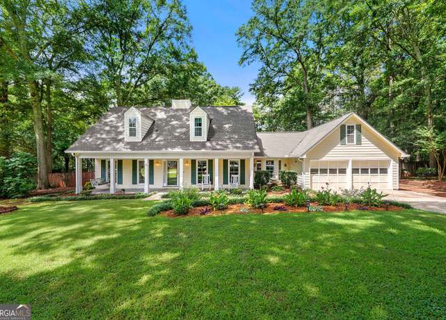 Property at 55 Foxcroft Ct, Newnan, GA 30265, 5 beds, 3 baths