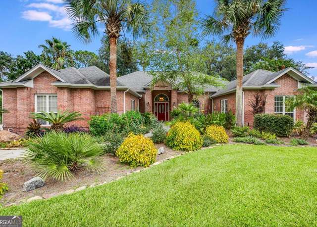 Property at 535 Cardinal Cir E, St. Marys, GA 31558, 3 beds, 2 baths