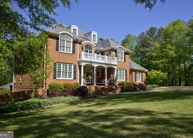 Property at 1041 Thornwell Dr, Athens, GA 30606, 5 beds, 5.5 baths