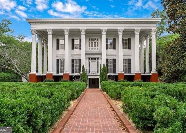 Property at 570 Prince Ave, Athens, GA 30601, 5 beds, 6.5 baths