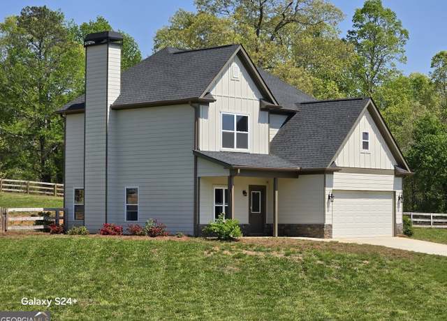 Property at 458 Stonington Dr, Mount Airy, GA 30563, 3 beds, 2.5 baths
