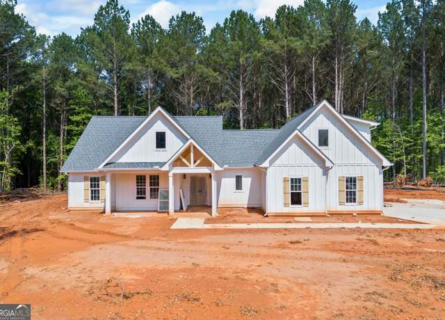 Property at 4751 H D Atha Rd, Covington, GA 30014, 5 beds, 4 baths