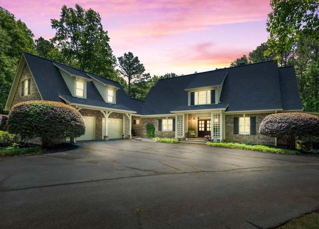 Property at 130 Allie Dr, Mcdonough, GA 30252, 4 beds, 5 baths