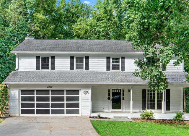 Property at 1917 Lake Ridge Ct, Jonesboro, GA 30236, 4 beds, 3.5 baths
