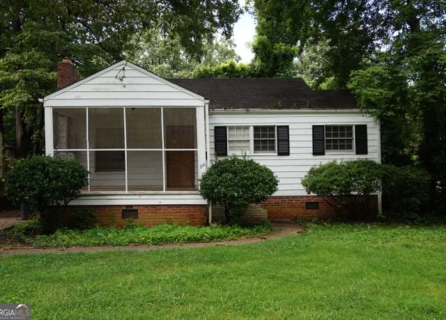 Property at 1472 Elizabeth Ln, East Point, GA 30344, 2 beds, 1 bath
