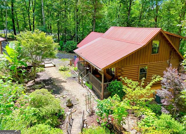 Property at 7477 E Highway 76, Hiawassee, GA 30546, 3 beds, 3 baths