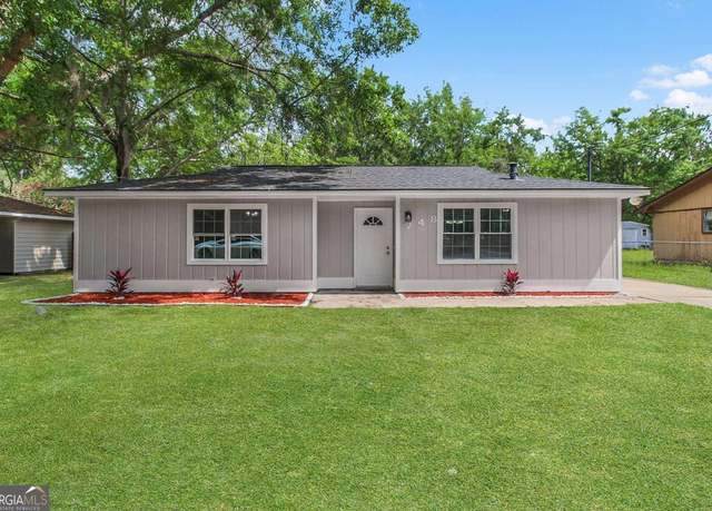 Property at 748 Fleming Rd, Hinesville, GA 31313, 3 beds, 1.5 baths