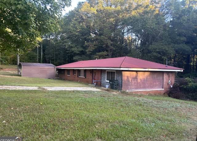 Property at 10108 Lakeview Dr SW, Covington, GA 30014, 3 beds, 1 bath