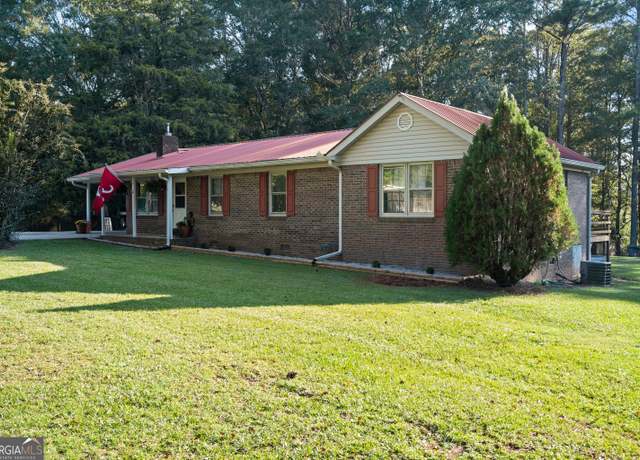 Property at 709 Simonton Mill Rd, Carrollton, GA 30117, 3 beds, 2 baths