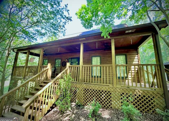 Property at 108 W Indian Bluff Dr, Lagrange, GA 30240, 3 beds, 2.5 baths