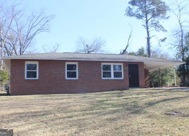 Property at 4354 Elkan Ave, Macon, GA 31206, 3 beds, 1 bath