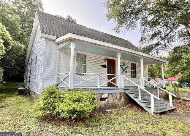 Property at 180 N Poplar St, Athens, GA 30601, 2 beds, 2 baths