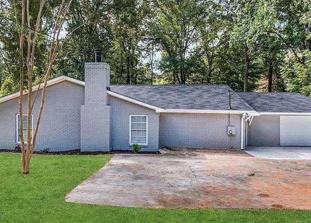 Property at 1351 Renee Dr, Decatur, GA 30035, 3 beds, 2.5 baths