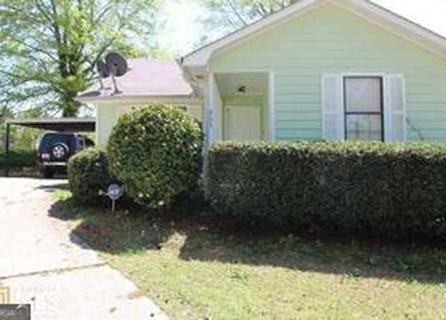 Property at 905 Ohara Dr, Jonesboro, GA 30236, 2 beds, 2 baths
