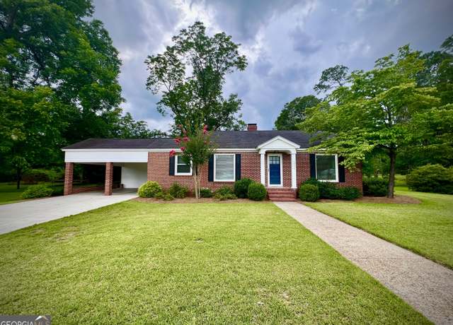 Property at 319 N Line St, Dexter, GA 31019, 2 beds, 1 bath