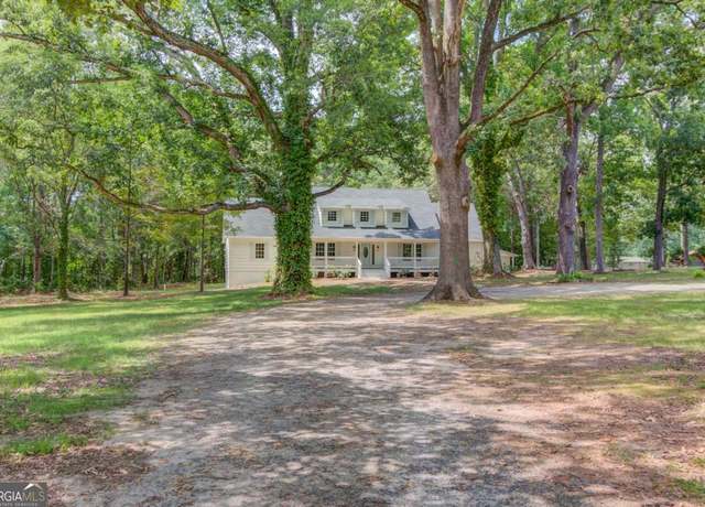 Property at 305 Punkin Junction Rd, Winder, GA 30680, 5 beds, 4 baths
