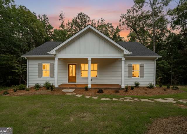 Property at 104 Fjord Dr NE, Milledgeville, GA 31061, 3 beds, 2 baths