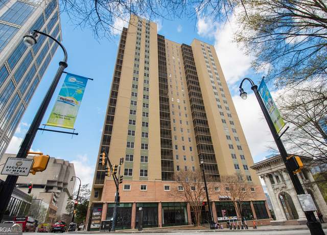 Property at 300 W Peachtree St Unit 21K, Atlanta, GA 30305, 1 bed, 1 bath