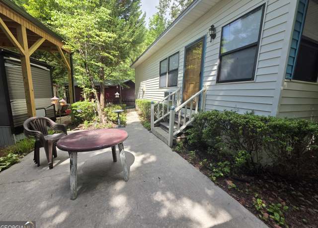 Property at 92 Cindy Pkwy, Cleveland, GA 30528, 2 beds, 1 bath