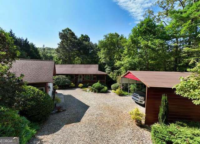 Property at 112 Autumn Ln, Blairsville, GA 30512, 3 beds, 3 baths