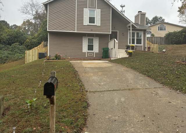 Property at 1126 Mainstreet Valley Dr, Stone Mountain, GA 30088, 3 beds, 2 baths