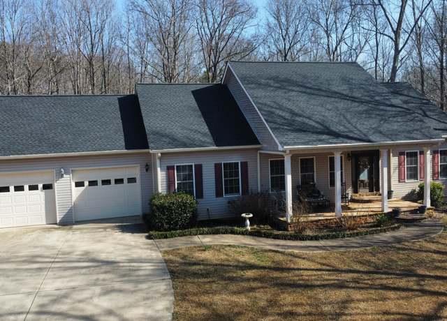 Property at 3627 E Hall Rd, Gainesville, GA 30507, 3 beds, 3 baths