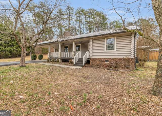 Property at 125 Bell Ct, Chickamauga, GA 30707, 3 beds, 2 baths
