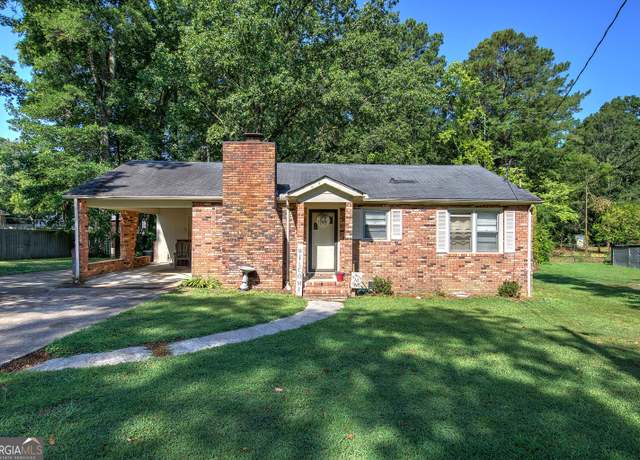 Property at 749 Warren Rd NE, Rome, GA 30165, 2 beds, 2 baths