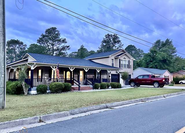Property at 177 W Brewton St, Mcrae-helena, GA 31037, 4 beds, 4 baths