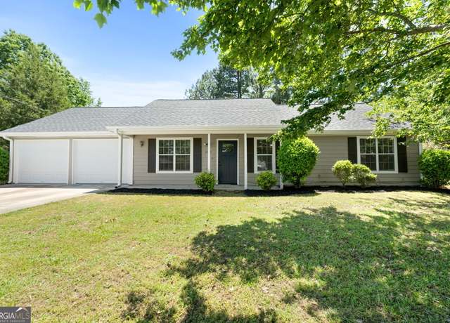 Property at 1425 Meadowind Ct SW, Conyers, GA 30094, 3 beds, 2 baths