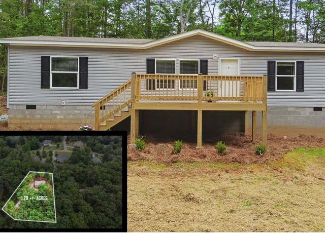 Property at 150 Saphire Hill Ct, Clarkesville, GA 30523, 3 beds, 2 baths