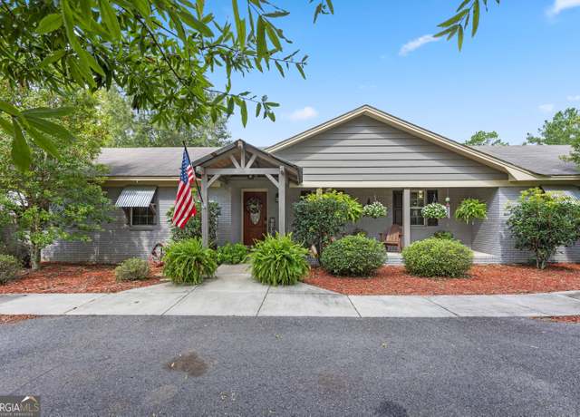 Property at 5525 Val Del Rd, Hahira, GA 31632, 3 beds, 2 baths