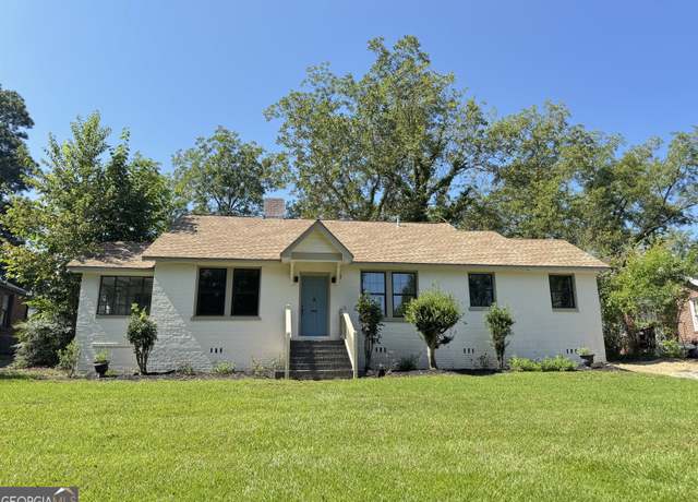 Property at 2428 Darden Dr, Macon, GA 31204, 2 beds, 2 baths