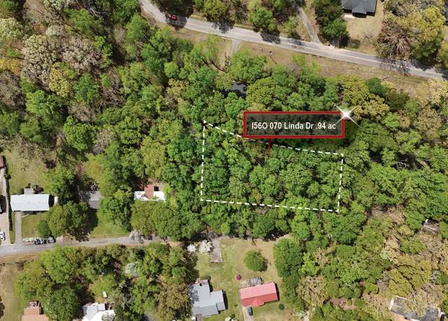 Property at 10 Linda Dr, Hartwell, GA 30643