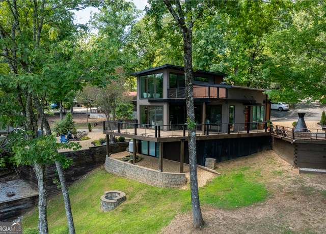 Property at 109 Magnificent Way, Cleveland, GA 30528, 2 beds, 2 baths