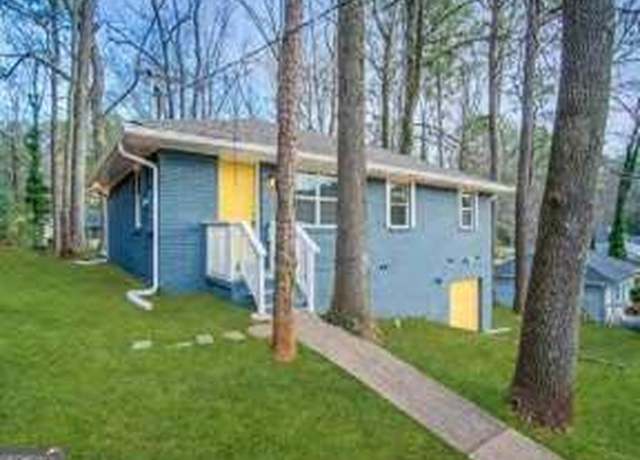 Property at 4366 Glenwood Pkwy, Decatur, GA 30032, 3 beds, 2 baths