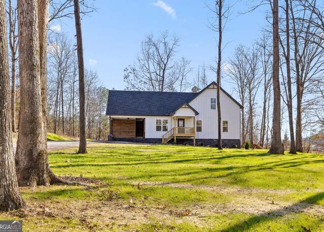 Property at 1145 Daniels Rd, Trenton, GA 30752, 4 beds, 3 baths