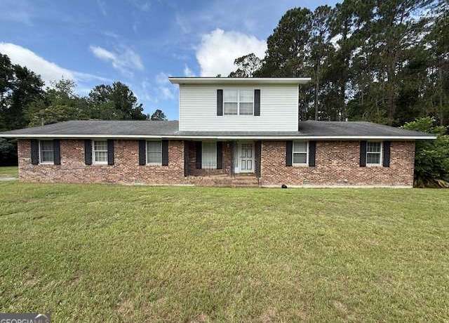 Property at 14 Spinks Dr Unit N/A, Tifton, GA 31794, 3 beds, 3 baths