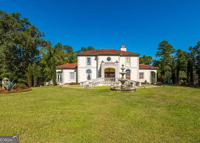 Property at 105 Calle Verde Dr, Warner Robins, GA 31088, 4 beds, 2.5 baths