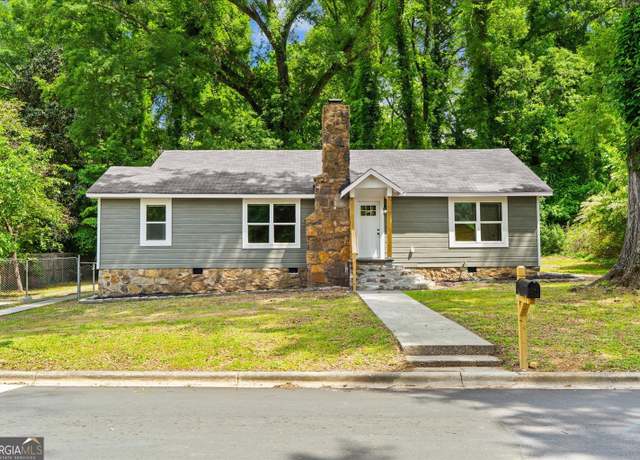 Property at 200 Ross St, Rome, GA 30161, 3 beds, 2 baths