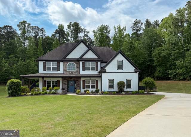 Property at 267 Palomino Dr, Newnan, GA 30265, 5 beds, 4 baths
